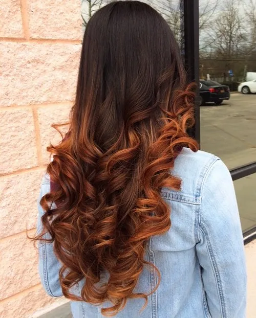 Ideas for a Copper Hair Color with Soft Curls at the Bottom